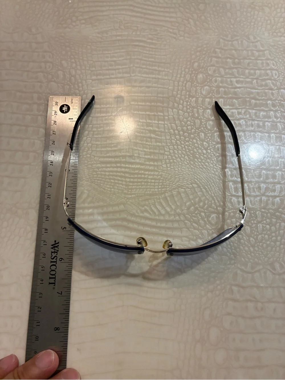 Burberry Men's Blue Gradient Rimless Sunglasses